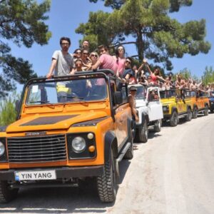 jeep-safari-01-1000x1000